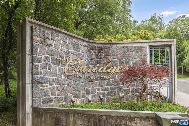 1 Claridge Drive 408, Verona, NJ 07044