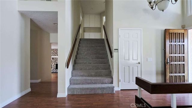 18 Harrisburg, Irvine, CA 92620