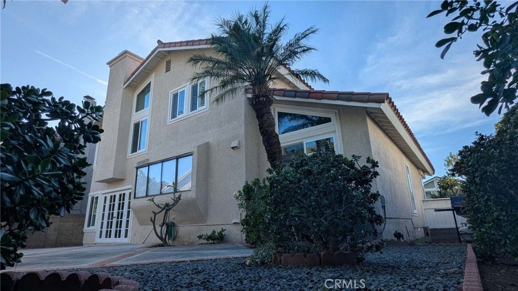 18 Harrisburg, Irvine, CA 92620