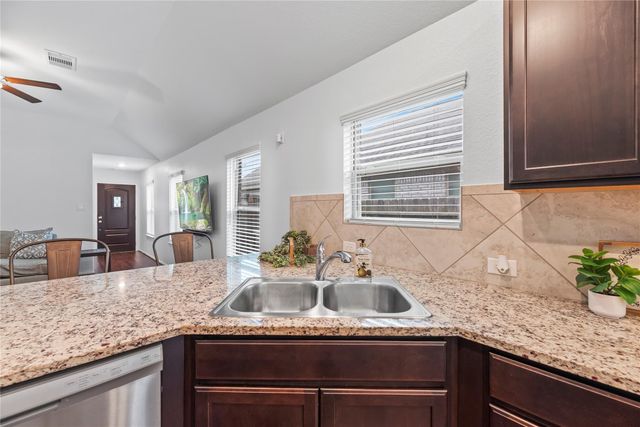 10127 Lilac Croft Lane, Richmond, TX 77406