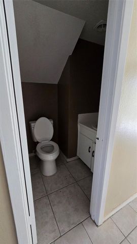 1403 Blalock Road 11, Houston, TX 77055