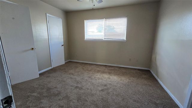 1403 Blalock Road 11, Houston, TX 77055