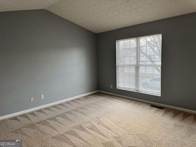 1754 Grove Way, Hampton, GA 30228