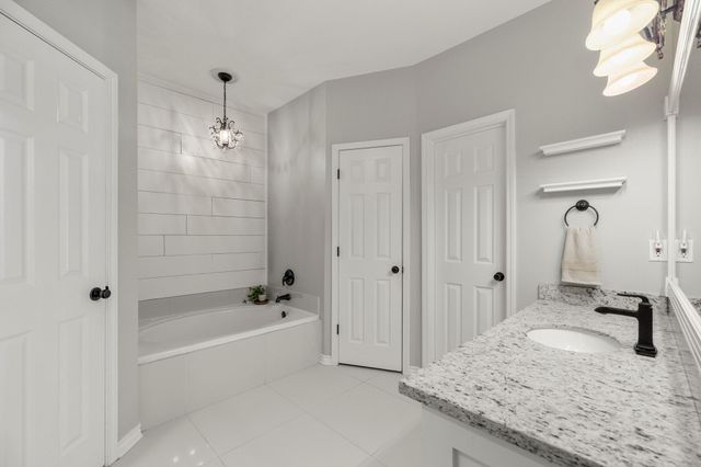 5178 Lazy Lane, Montgomery, TX 77316