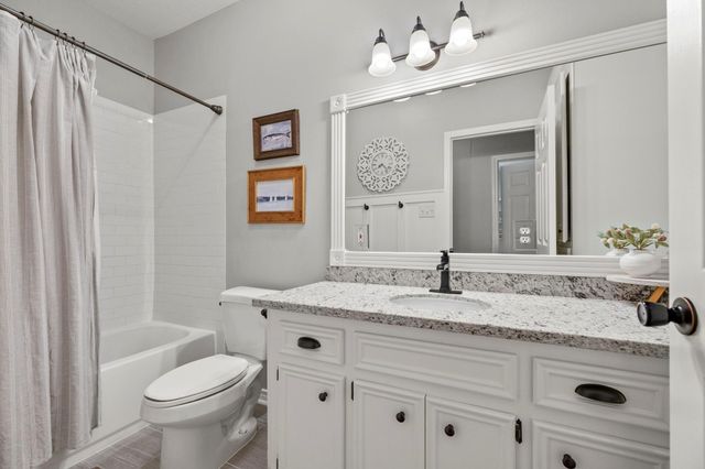 5178 Lazy Lane, Montgomery, TX 77316