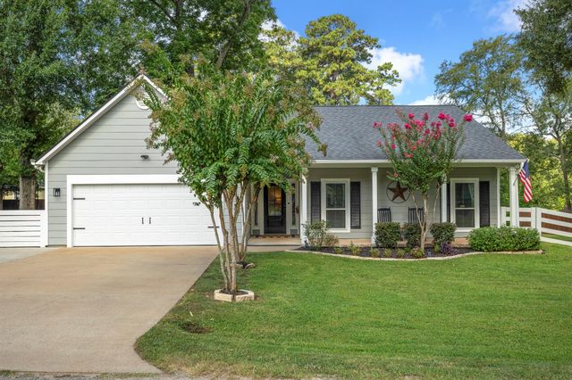 5178 Lazy Lane, Montgomery, TX 77316