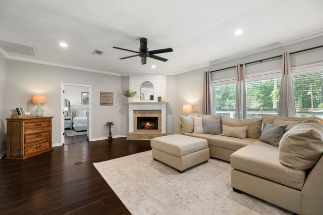5178 Lazy Lane, Montgomery, TX 77316