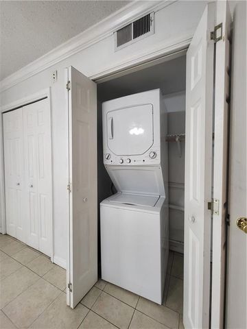 113 Riverbend Drive 113, Mobile, AL 36605