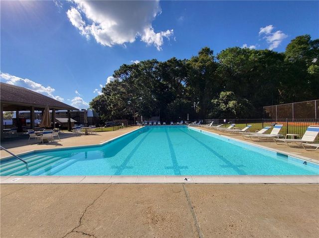 113 Riverbend Drive 113, Mobile, AL 36605