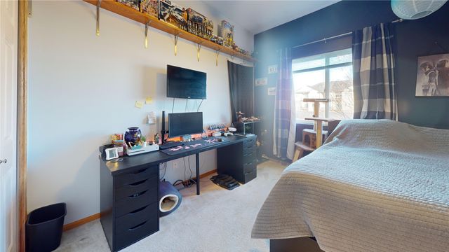 10335 Norfolk Drive 8, Johnston, IA 50131