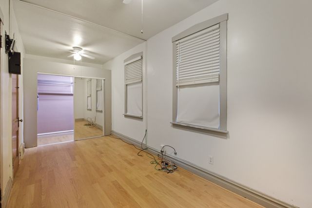 5434 W Wrightwood Avenue, Chicago, IL 60639