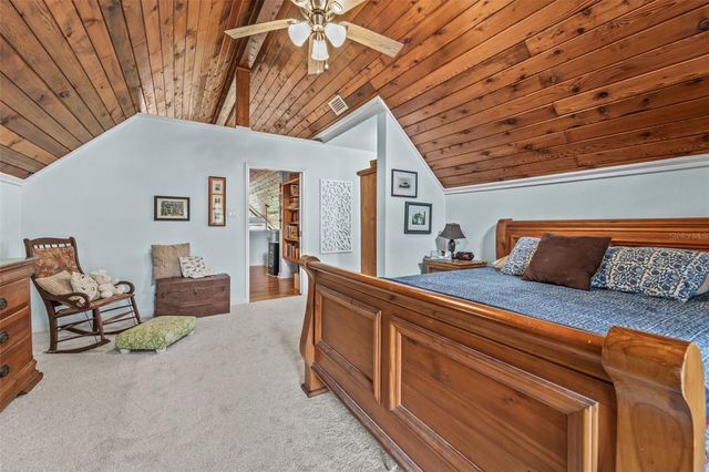 12869 POINSETTIA AVENUE, Seminole, FL 33776