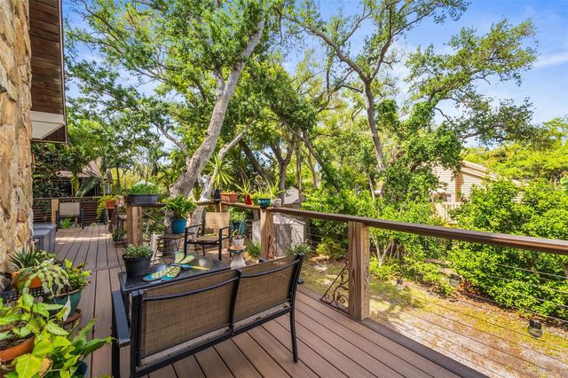 12869 POINSETTIA AVENUE, Seminole, FL 33776