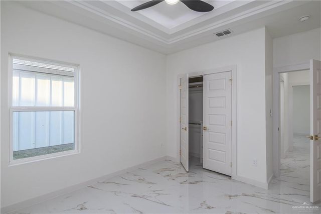 2213 N Piedra Avenue, Edinburg, TX 78542