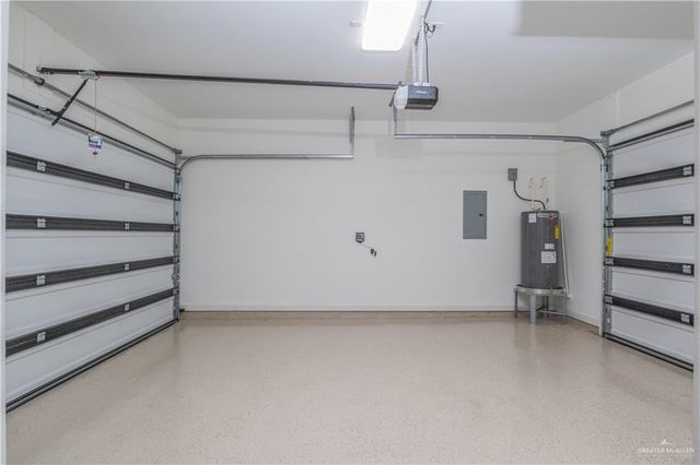 2213 N Piedra Avenue, Edinburg, TX 78542