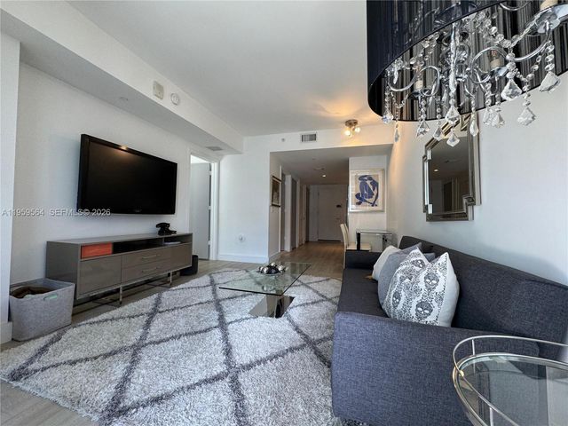 121 NE 34th St L401, Miami, FL 33137