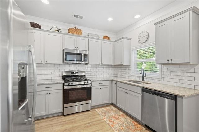 413 Hudson Cove Trail NE, Gainesville, GA 30506