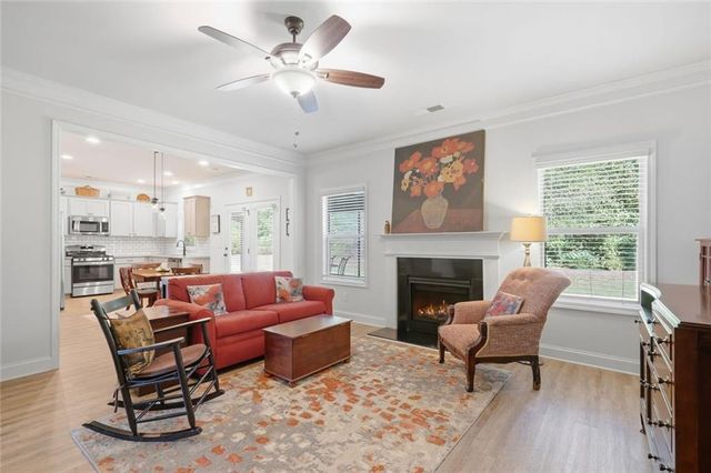 413 Hudson Cove Trail NE, Gainesville, GA 30506