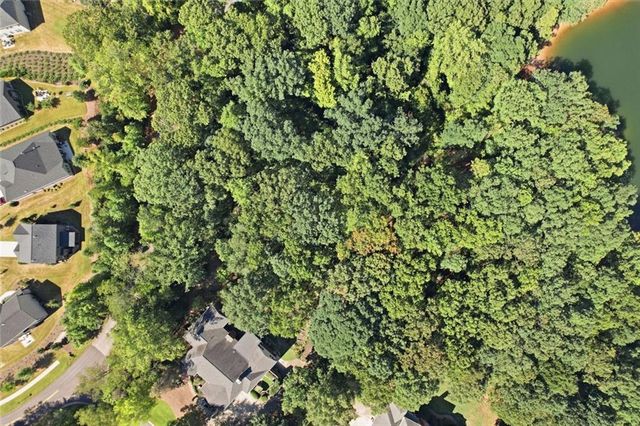 413 Hudson Cove Trail NE, Gainesville, GA 30506