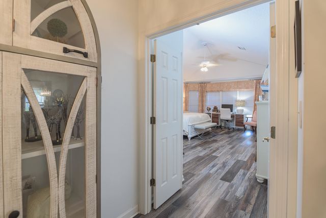 9754 Crane Dr., Myrtle Beach, SC 29572