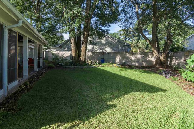 9754 Crane Dr., Myrtle Beach, SC 29572