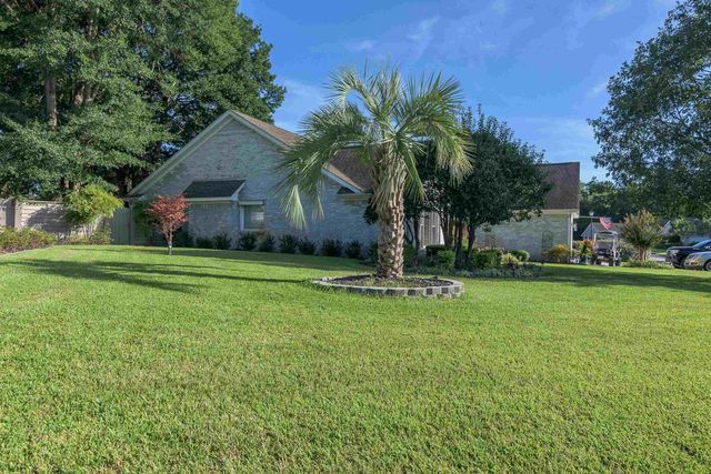 9754 Crane Dr., Myrtle Beach, SC 29572