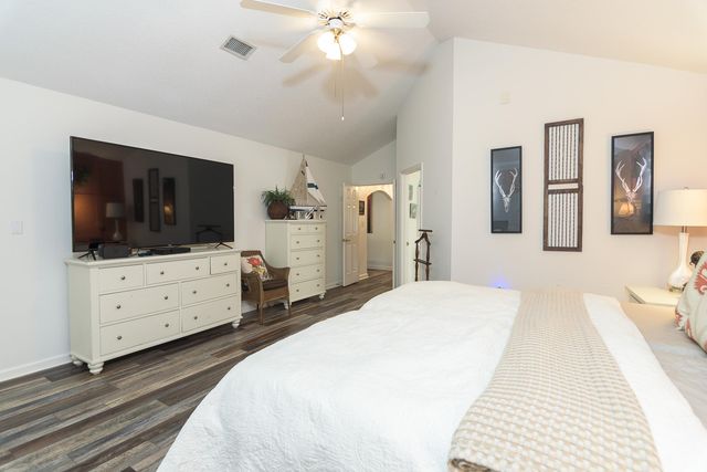 9754 Crane Dr., Myrtle Beach, SC 29572