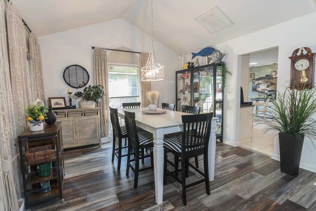 9754 Crane Dr., Myrtle Beach, SC 29572