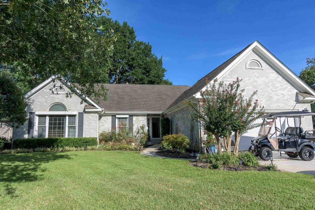 9754 Crane Dr., Myrtle Beach, SC 29572