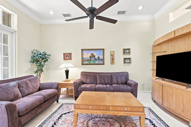 7199 Imperial Beach Circle, Delray Beach, FL 33446
