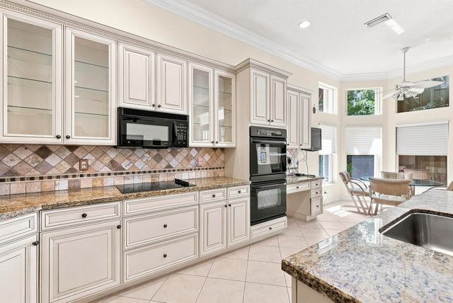 7199 Imperial Beach Circle, Delray Beach, FL 33446