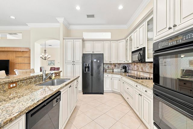7199 Imperial Beach Circle, Delray Beach, FL 33446