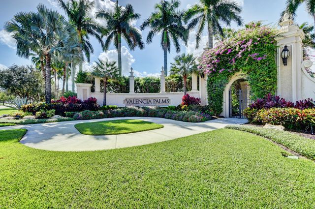 7199 Imperial Beach Circle, Delray Beach, FL 33446