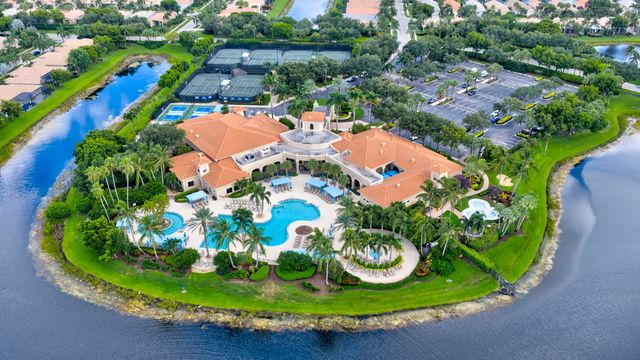 7199 Imperial Beach Circle, Delray Beach, FL 33446