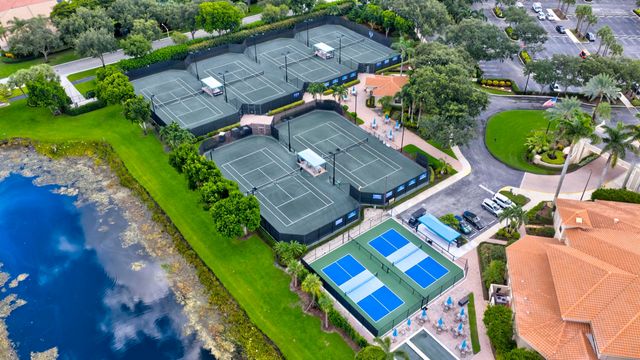 7199 Imperial Beach Circle, Delray Beach, FL 33446