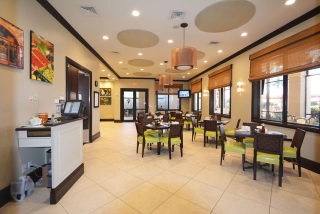 7199 Imperial Beach Circle, Delray Beach, FL 33446