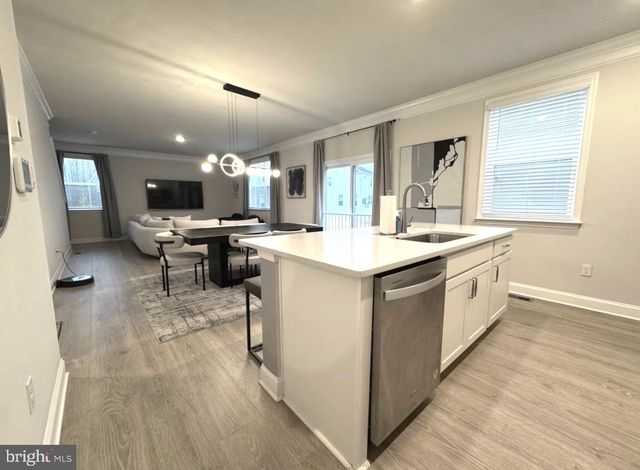 28 BUTTERCUP CIR, Elkton, MD 21921