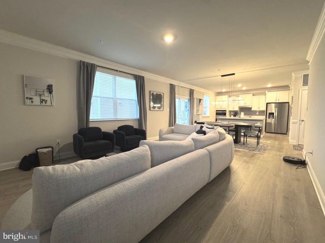 28 BUTTERCUP CIR, Elkton, MD 21921