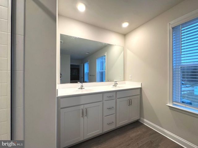 28 BUTTERCUP CIR, Elkton, MD 21921