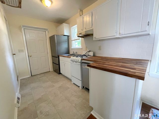 34 Cottage Street Rear, New Haven, CT 06511