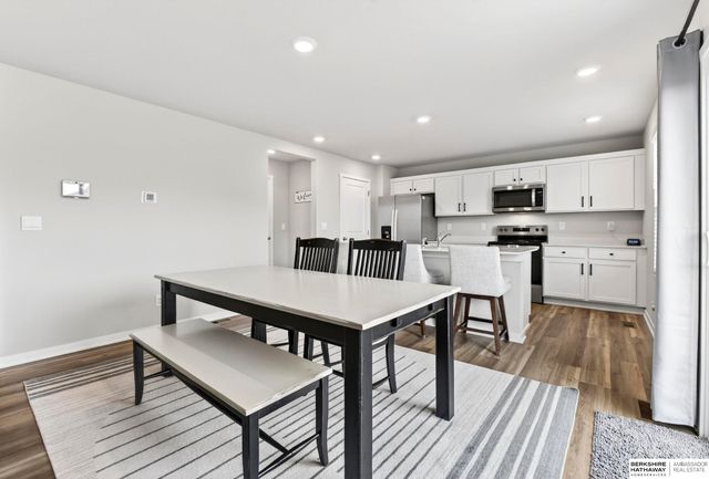 11860 S 115th Street, Papillion, NE 68046