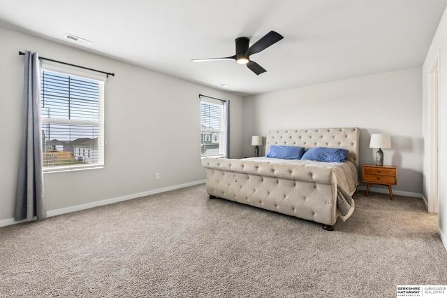 11860 S 115th Street, Papillion, NE 68046