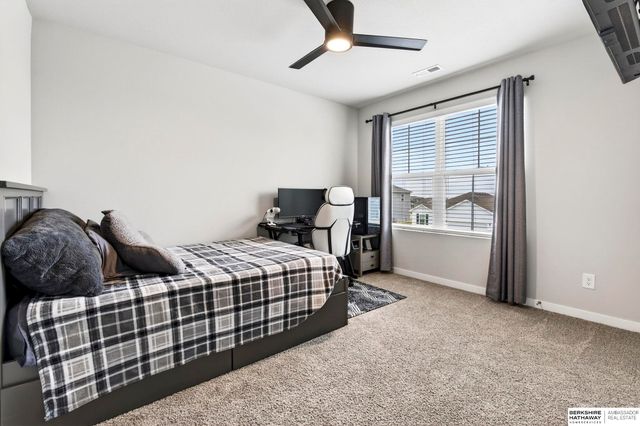 11860 S 115th Street, Papillion, NE 68046