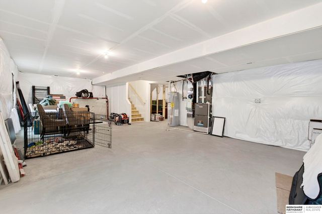 11860 S 115th Street, Papillion, NE 68046