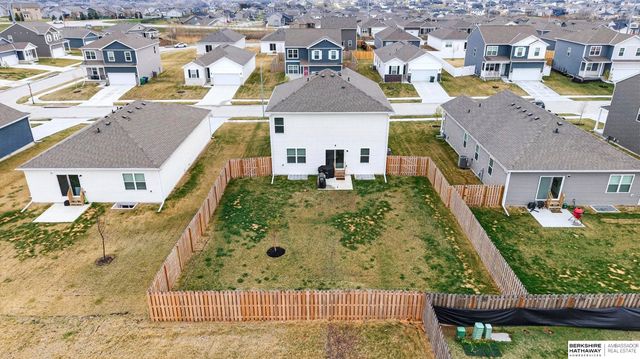 11860 S 115th Street, Papillion, NE 68046
