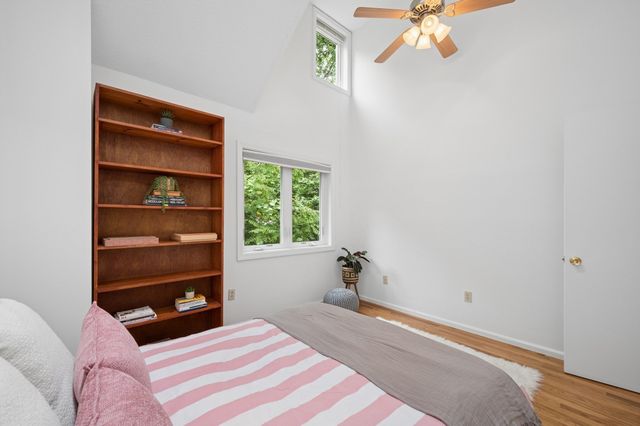 412 Parker St O, Newton, MA 02459