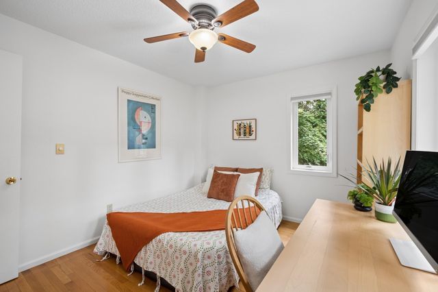 412 Parker St O, Newton, MA 02459