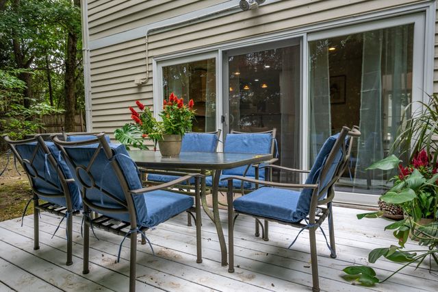 412 Parker St O, Newton, MA 02459