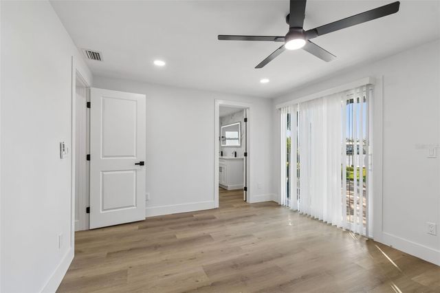 4790 SHORE ACRES BOULEVARD NE, St Petersburg, FL 33703