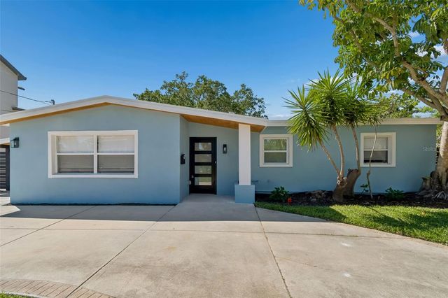 4790 SHORE ACRES BOULEVARD NE, St Petersburg, FL 33703